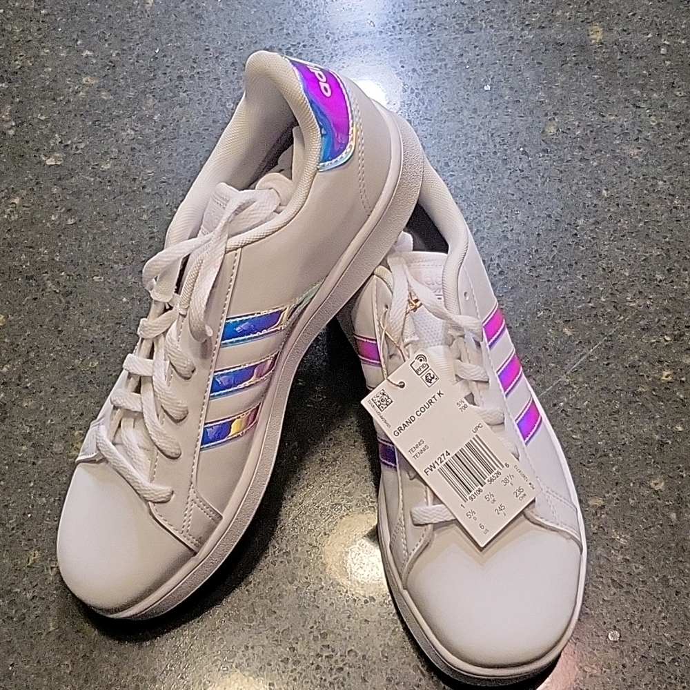 Adidas sneakers grand court K size 6 for unisex see tag